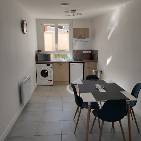 Appartement Cosy Avec Place De Parking Privee 르망 외부 사진