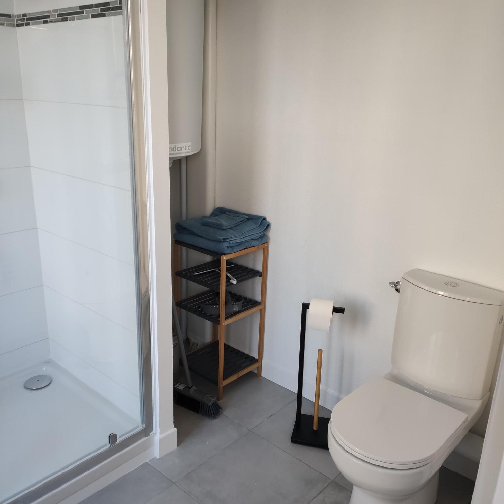 Appartement Cosy Avec Place De Parking Privee 르망 외부 사진