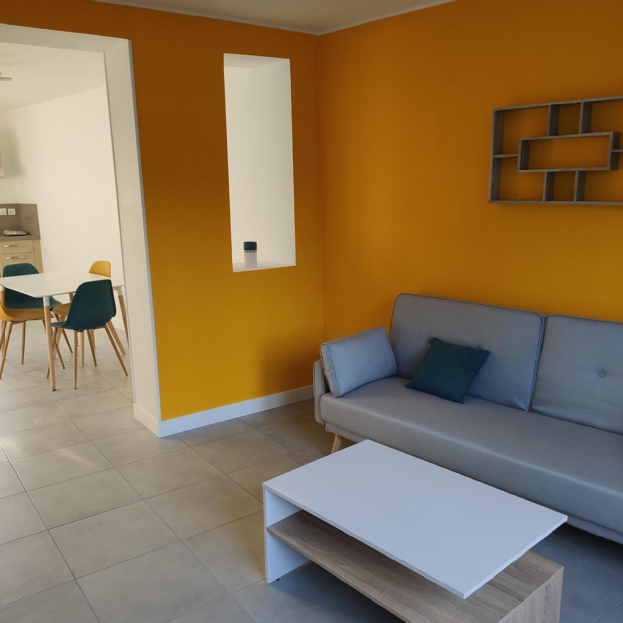 Appartement Cosy Avec Place De Parking Privee 르망 외부 사진